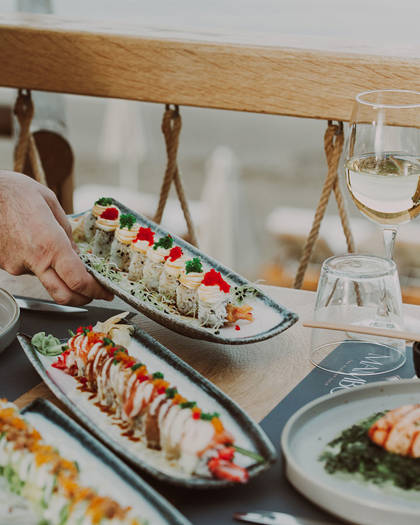 MAMBO BEACH RESTAURANT 2